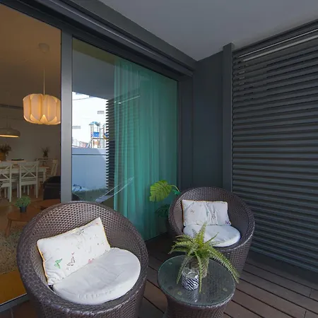 Benfica Prime Terrace Ii By Homing Lissabon